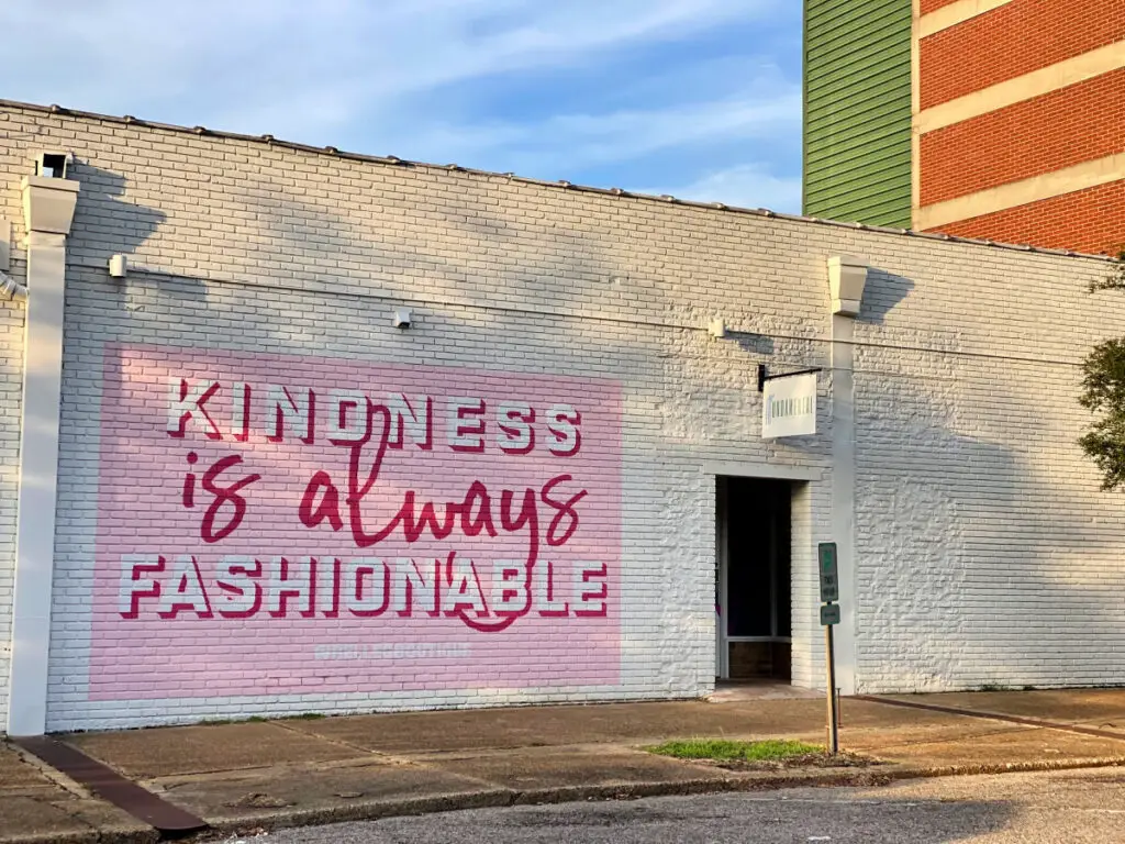 kindness-mural-meridian-mississippi