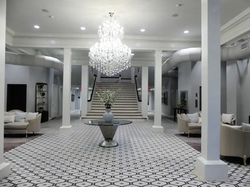 blanche hotel lobby